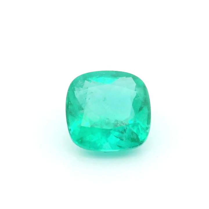Earthborne ONE of ONE — exact 2.36 ct natural green emerald, reference 500122607; still from its original 360-degree video